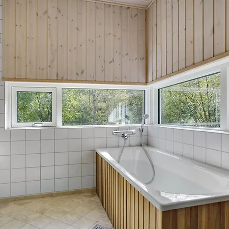 Henni - 2-5km From The Sea By Interhome 別荘