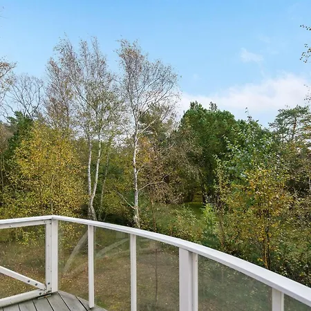 Henni - 2-5km From The Sea By Interhome